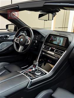 بي ام دبليو 8 الفئة